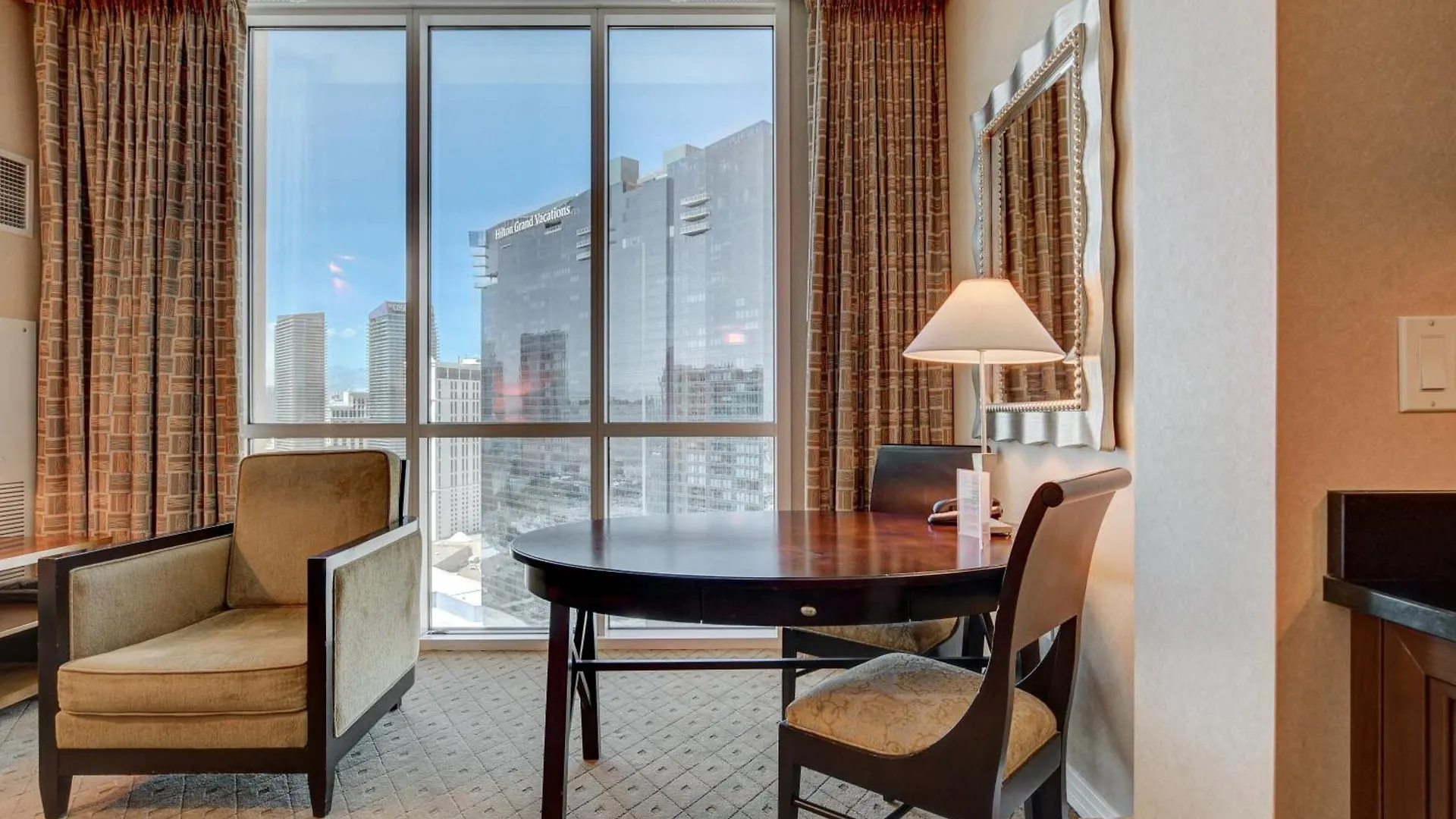 Classic Suite Mgm Signature 25Th Flr Pool View Las Vegas Apartmanhotel